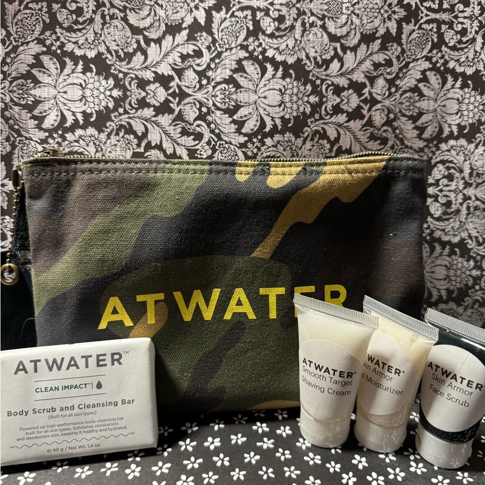 Atwater Camouflage Bath & Body Set